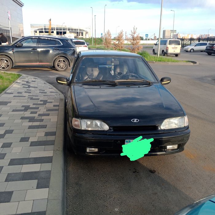 ВАЗ 2113 автомобиль