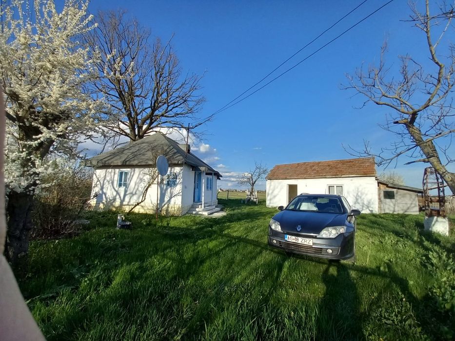Casa la țară Căteasca Argeș