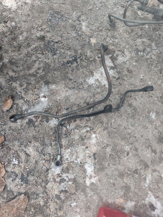 Продам двигатель 4м40 по запчастям