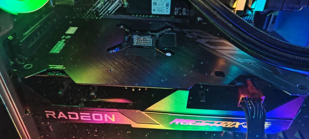 Placa video Rx6600XT ROG