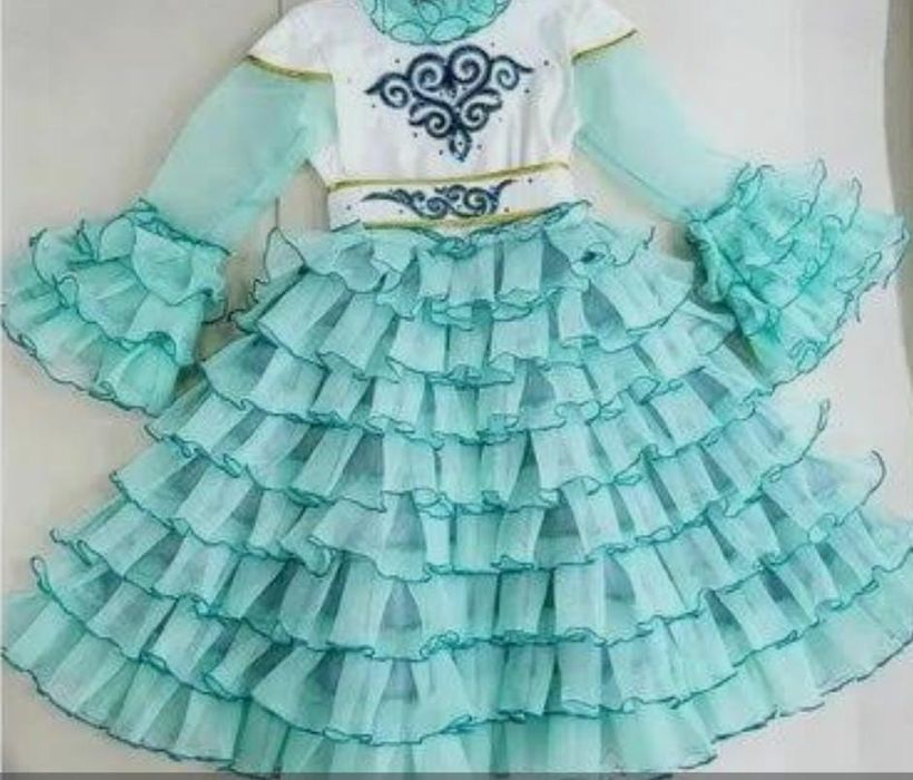 Продам нац платье на девушку 8-9 лет