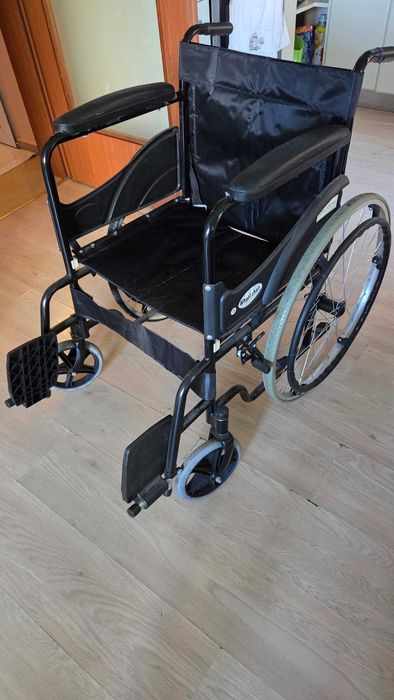 инвалидна количка Wheelchair