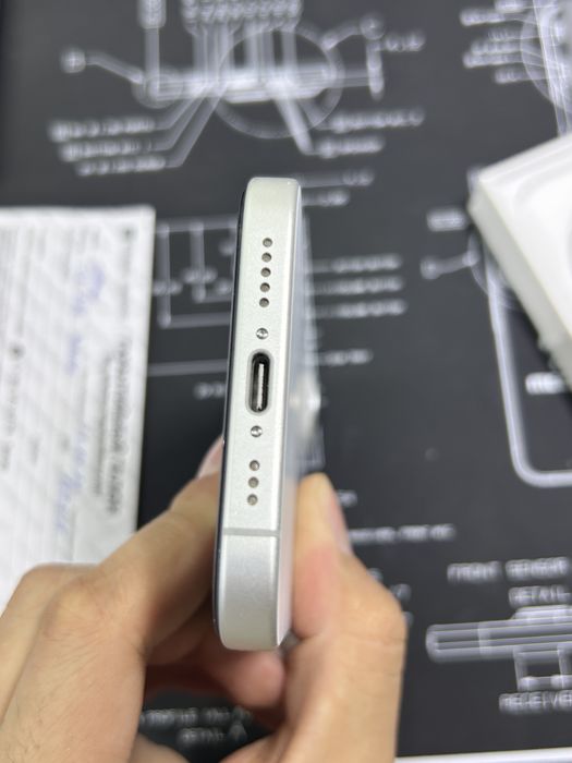 Iphone 17 256 white