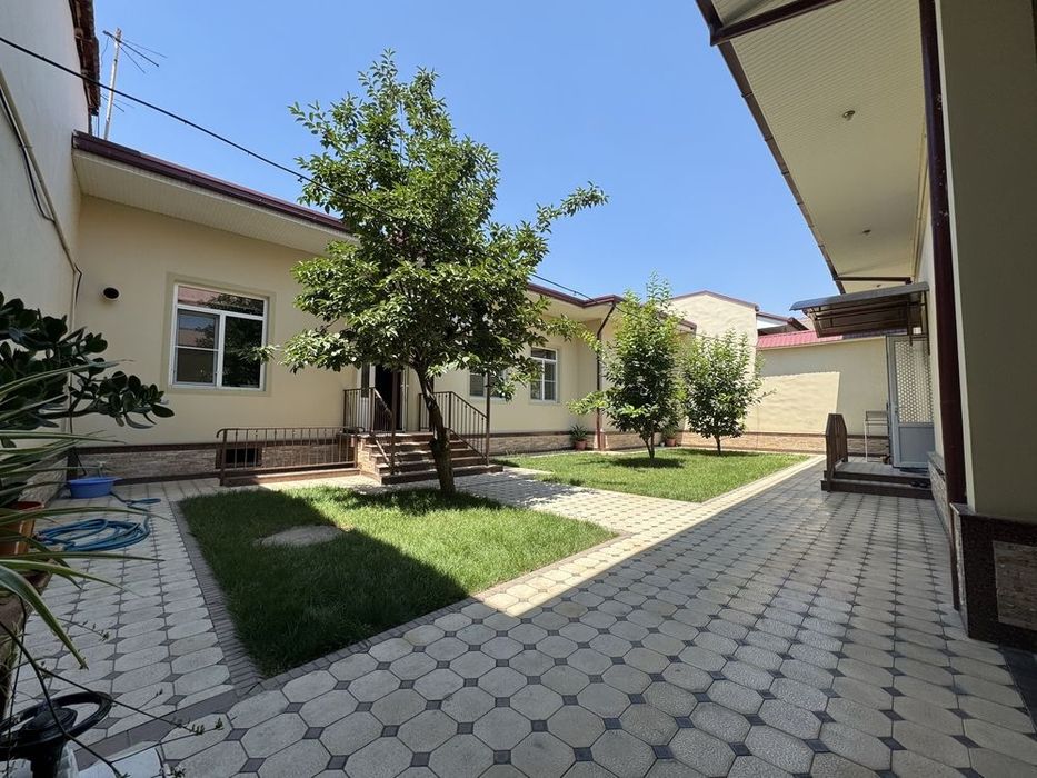 Dombirabod mahalla 3.7 sotix 6 xona