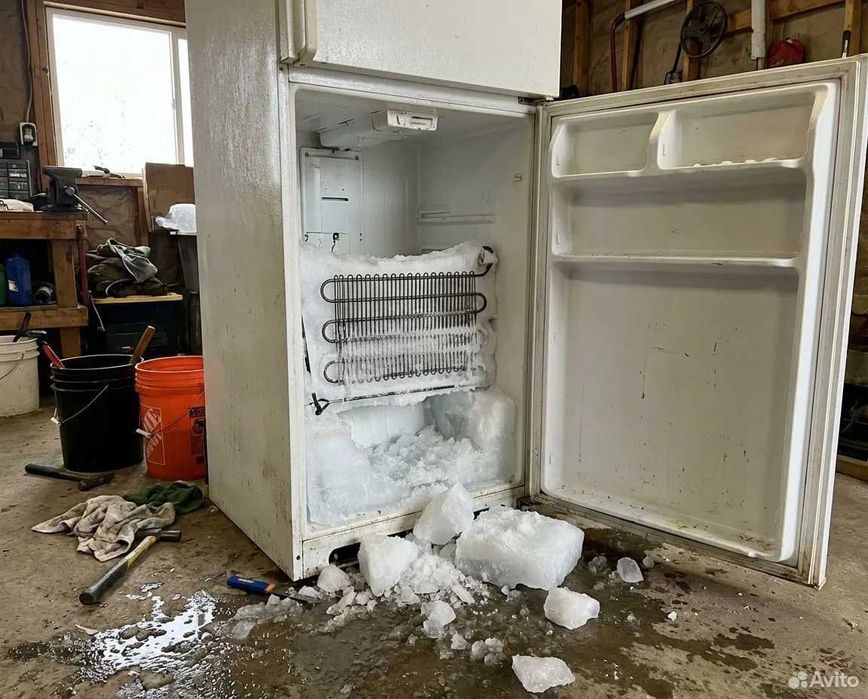 Ремонт холодильников. Заправка, ремонт терморегулятора, замена мотора