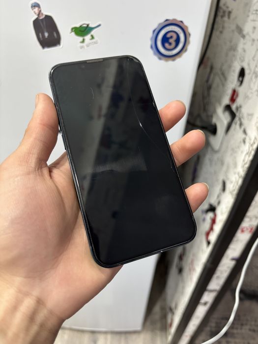 Срочно Продается айфон 13.