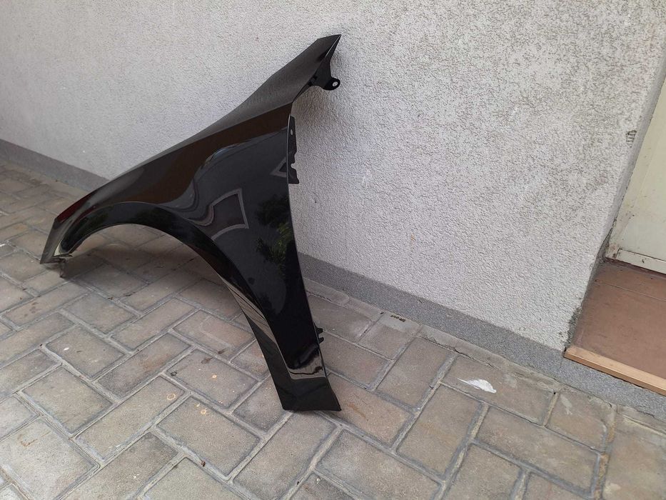 Aripa Fata Stanga Skoda Octavia 3 III 2013-2017 Vopsita Negru