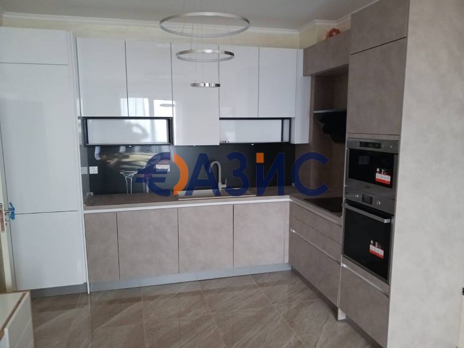 Луксозен апартамент с 2 спални на първа линия море," Валенсия Гардънс"