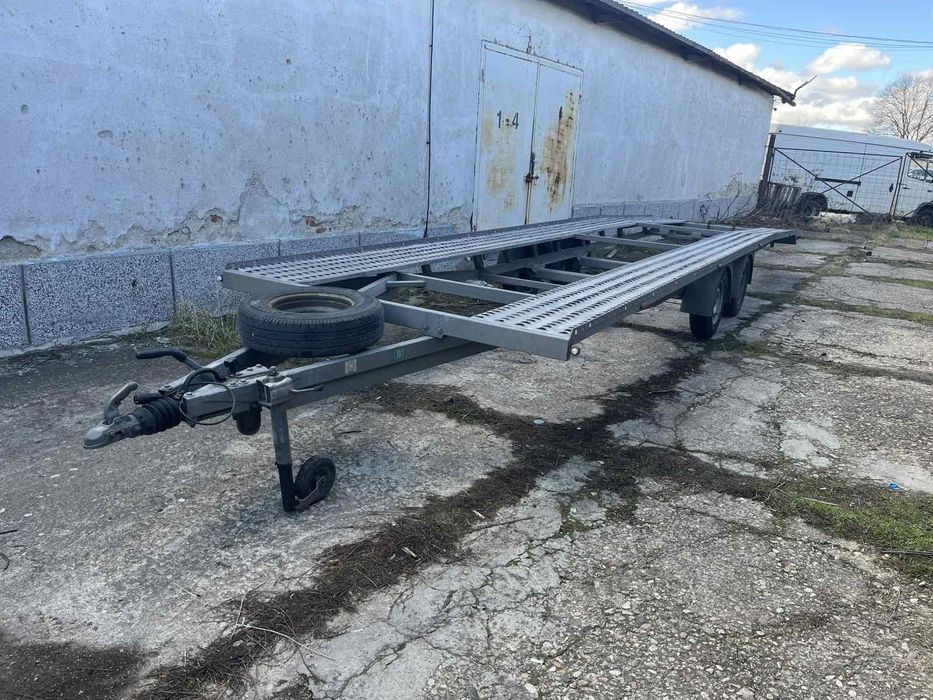 Двойна платфорва за автомобили