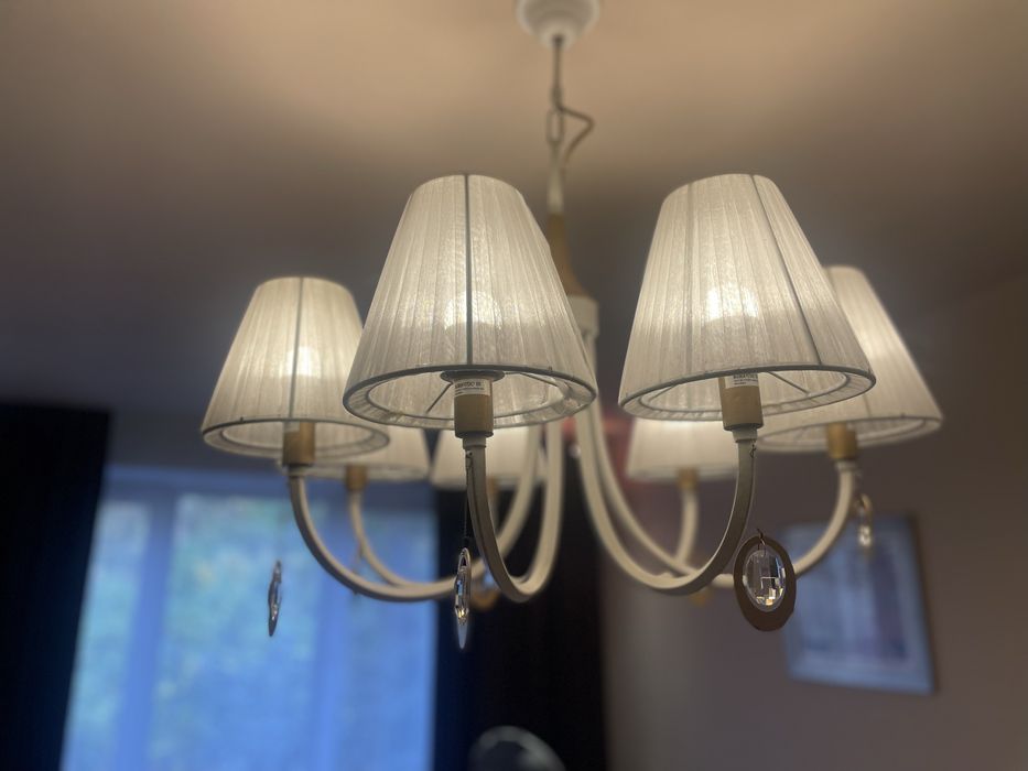 Люстра для дома