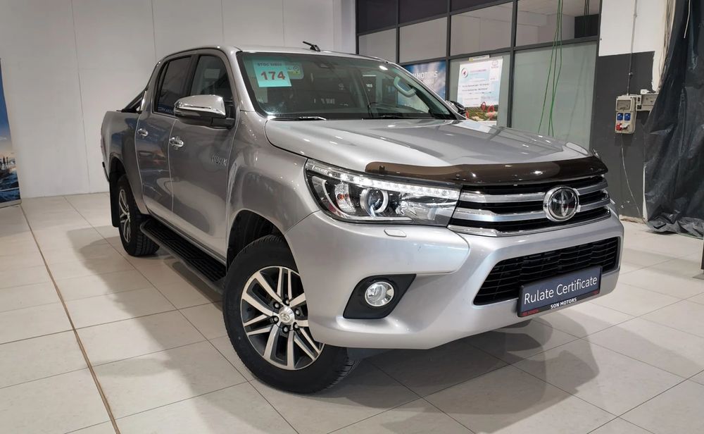 Toyota Hilux Toyota Hilux 2.4D 150CP 4x4 Double Cab AT Style - IN STOC LA SIBIU