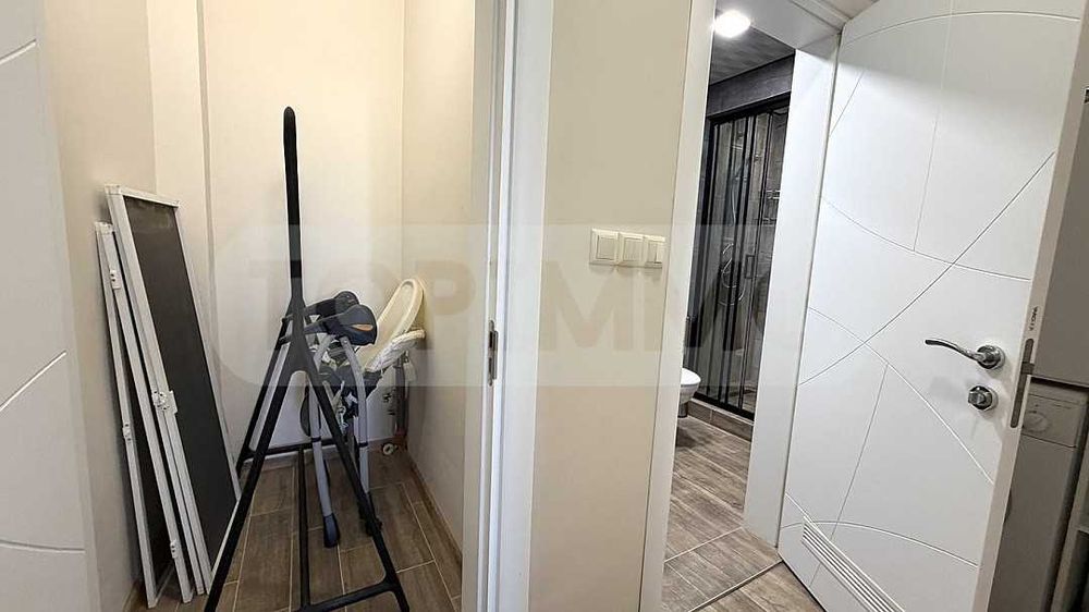 Апартамент с три стаи под наем в квартал Чайка