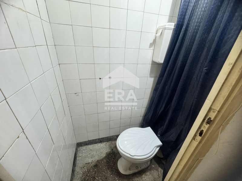Продава се Тристаен апартамент в Варна, Окръжна болница - 73 кв.м за 2055 €/кв.м - Снимка #9