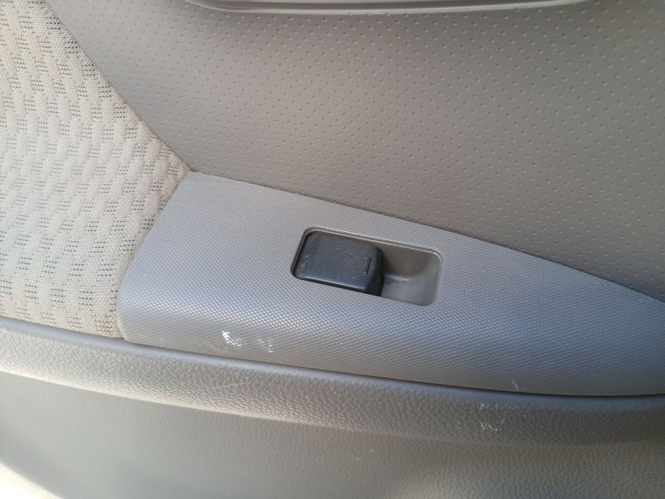 Buton geam stanga spate Nissan Note 1 [Fabr 2006-2011] OEM