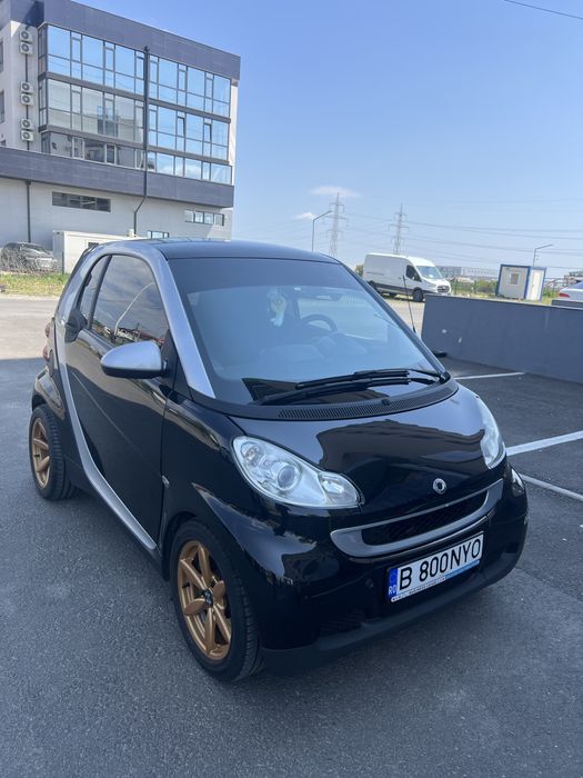Smart Fortwo 2007 hidramat 1000 cc benzina impecabil schimb cu scuter