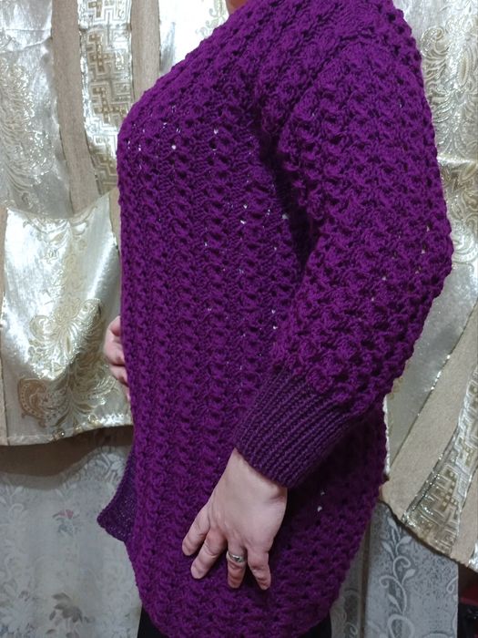 Новый Кардиган темно сливового цвета на размер 48-50,может и чуть боль