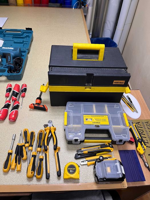 Truse scule, scule elctrice & organizatoare