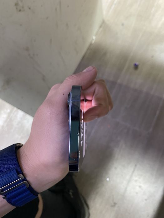 Продам айфон 13 pro 256 gb без ремонта