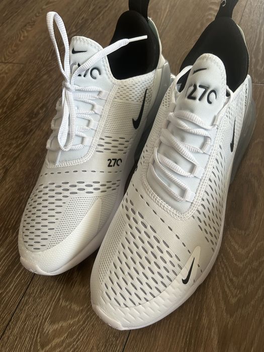 Nike Air Max 270