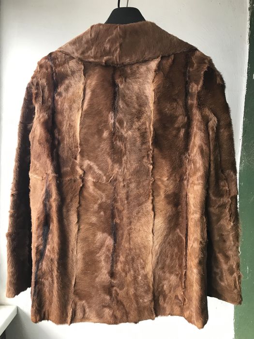 Изискано палто от естествен косъм