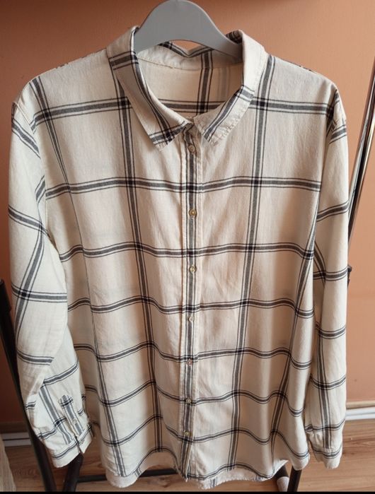 Унисекс риза на каре