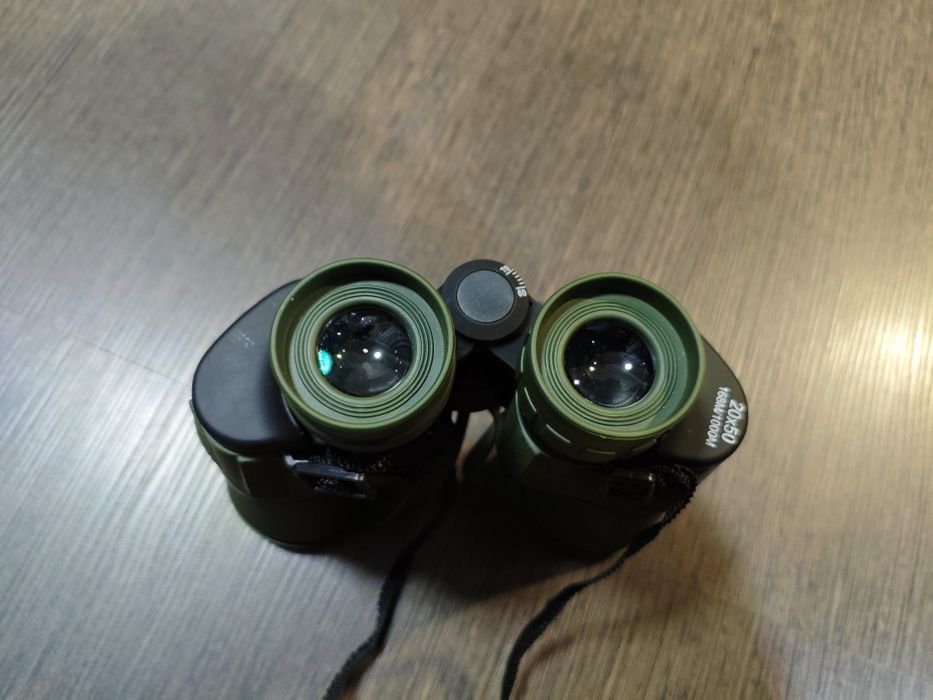 Бинокль фирмы Canon