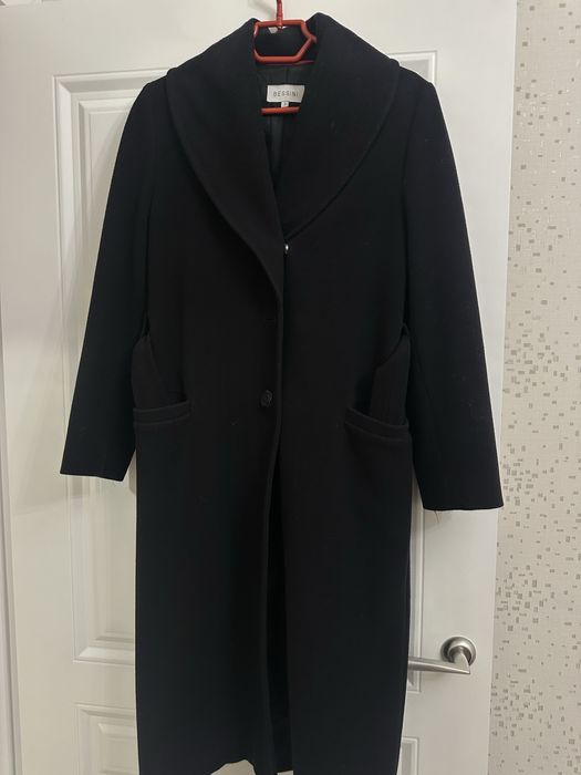 Продается Пальто