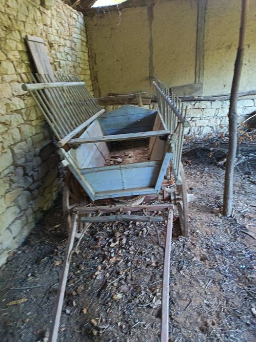 Продавам магарешка каруца