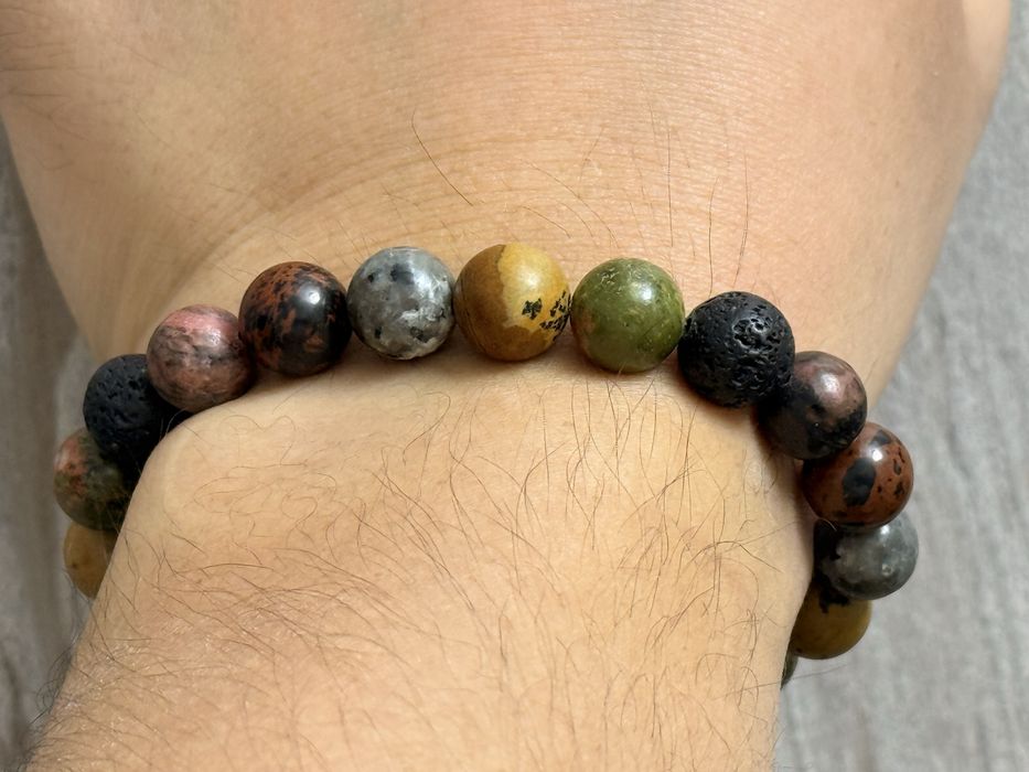 Браслет из натуральных камней