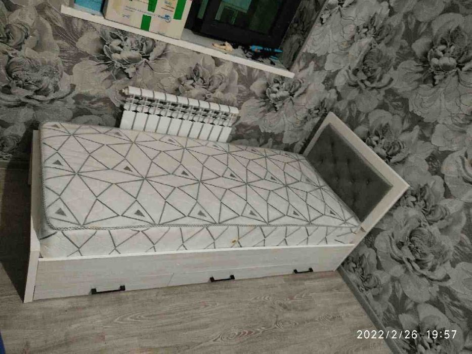 Крават (бир кишилик)