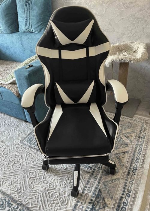 Новое игровое кресло с Подставкой