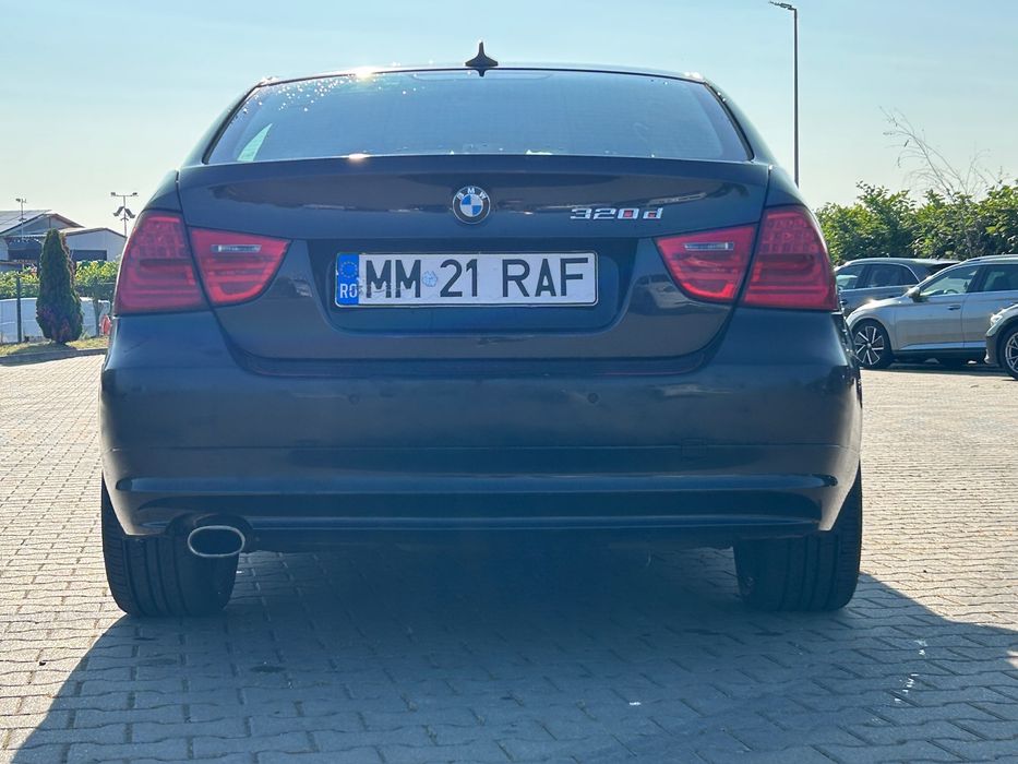 Vand bmw e90 facelift