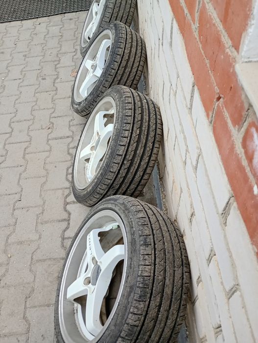 Продам диски с летними шинами