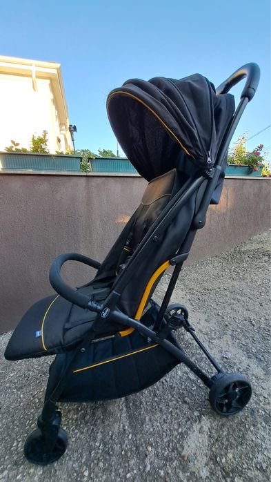 Cărucior Chicco Glee, Negru