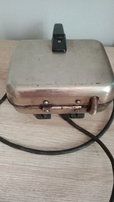 Вафельница советская продам