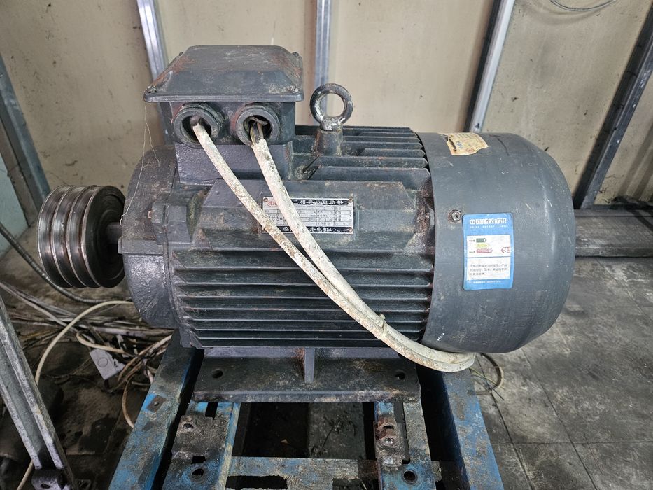 Motor electric asincron trifazat tip y2
