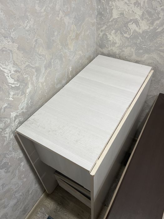 Продам стол раскладной низкий