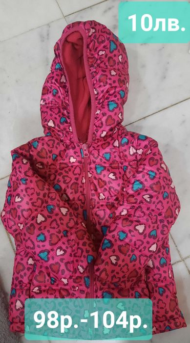 Запазени дрехи за малка дама. ZARA,H&M,NEXT и други.