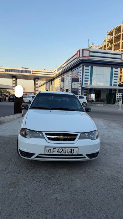 Nexia 2 Dons 1.6 sotiladi