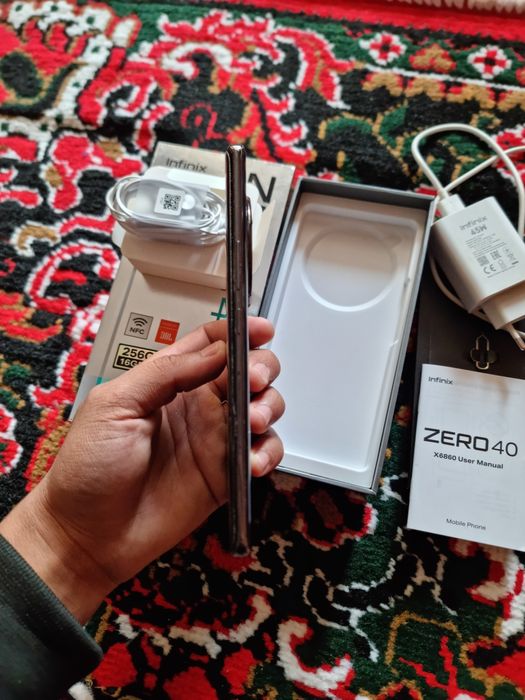 Infinix zero 40. Ram 8+8  Xotira 256 GB .Idealni