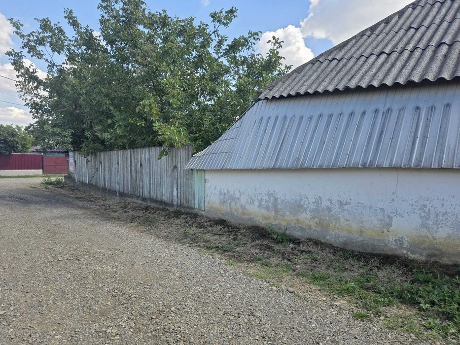 Vând casă bătrânească și teren, Cozmești, Stolniceni-Prăjescu, Iași