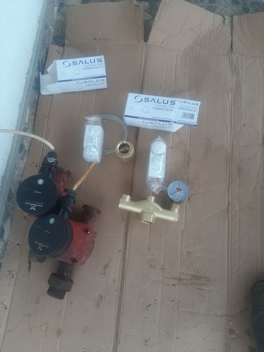 Geundfos  Alpha2L 25-60 180