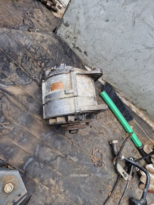 Bmw e34 Динамо и хидравлична помпа