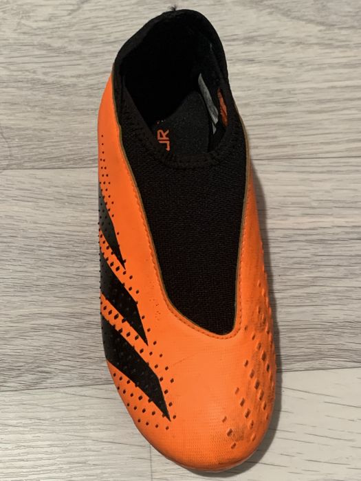 Бутсы адидас предатор акуари