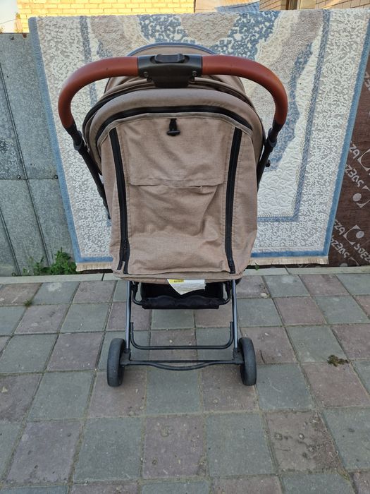 Продам детскую коляску