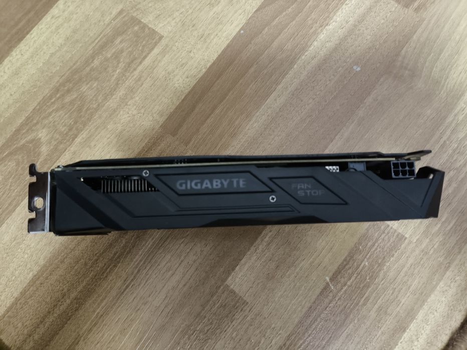 Продам gtx 1050ti