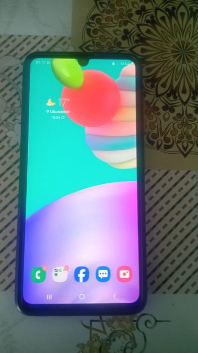 Samsung A41. В хорошем состоянии