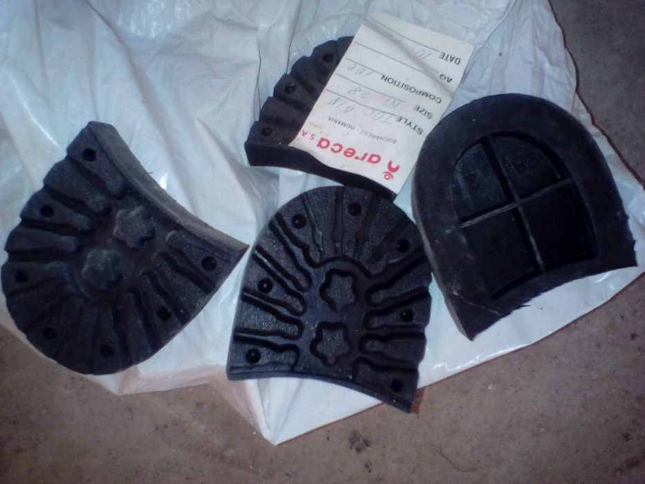 tocuri incaltaminte bocanci marime 28(42) noi, calitate f buna!