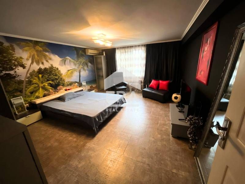 Продава се Къща в с. Осеново, Област Варна - 245 кв.м за 939 €/кв.м - Снимка #9