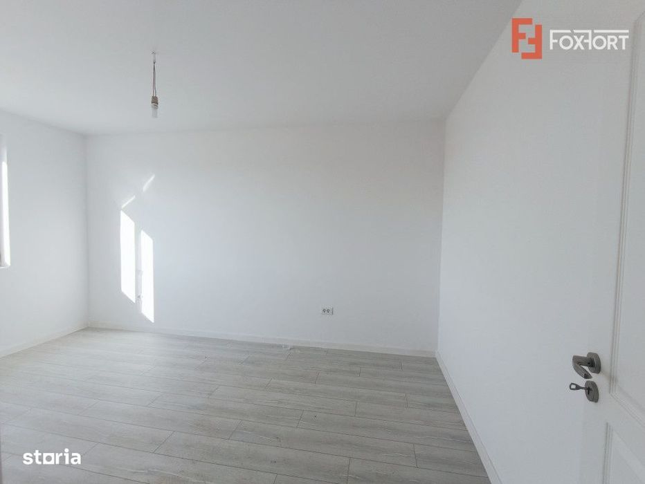Apartament cu o camera, 35 mp, bucatarie inchisa in Giroc
